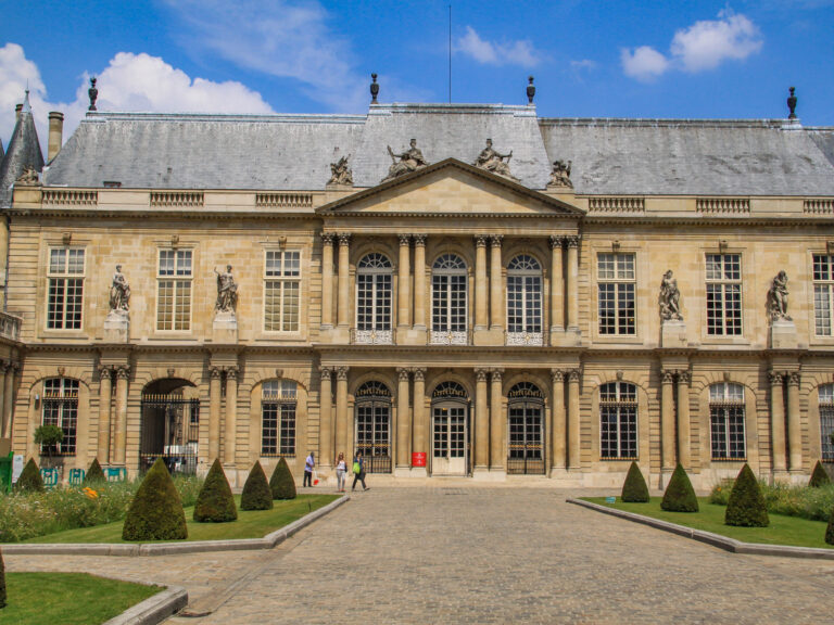 archives nationales