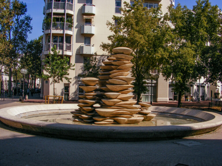 fontaine pierre