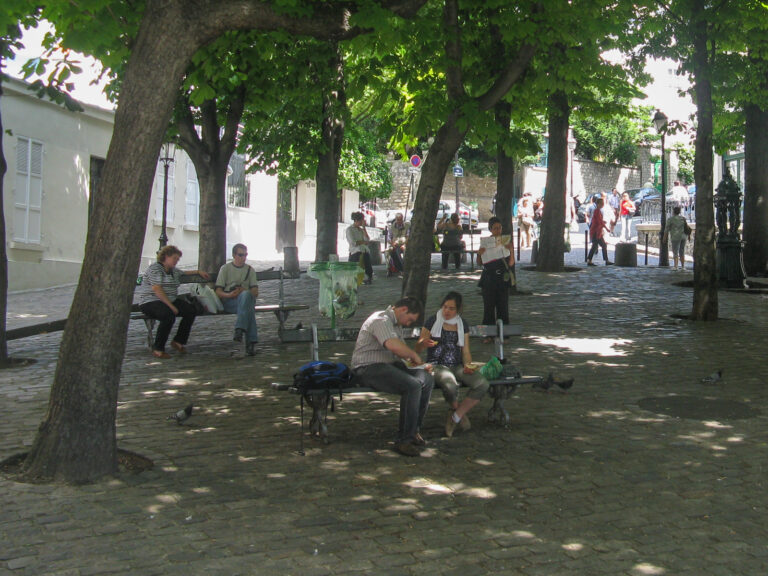 place ravignan