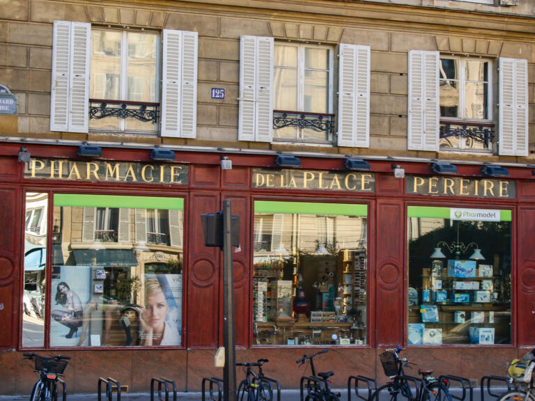 pharmacie pereire