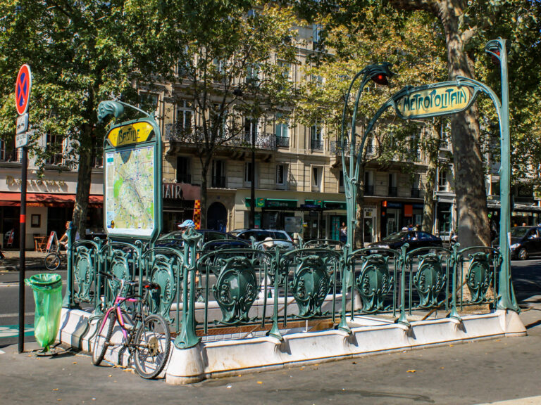 station bastille