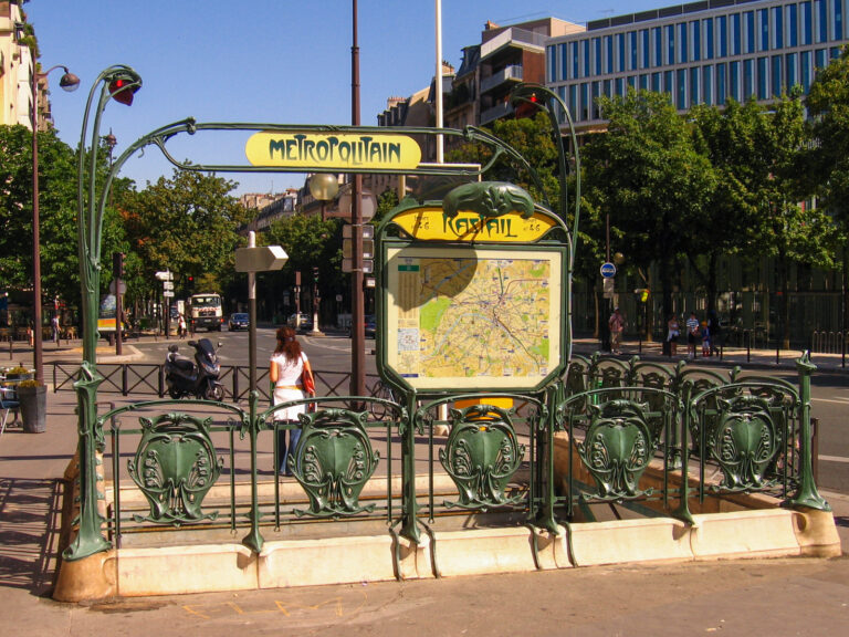 station raspail